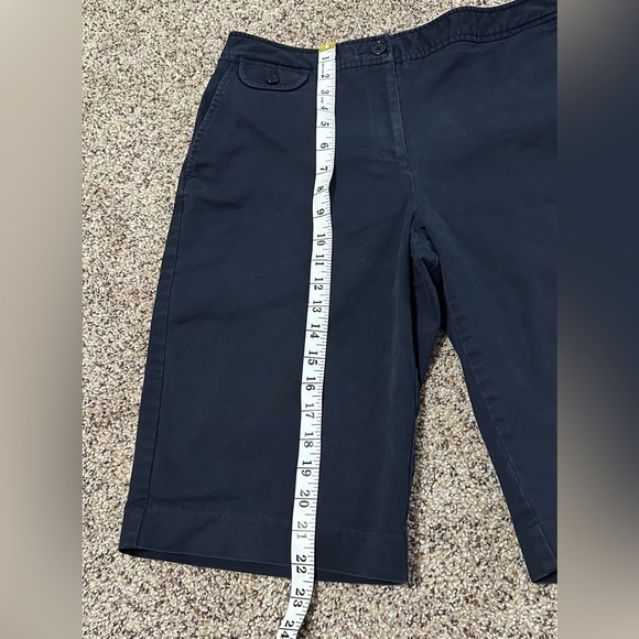 💙 Girlfriend Chino Shorts - Navy Blue (Size 10) - Picture 3 of 11